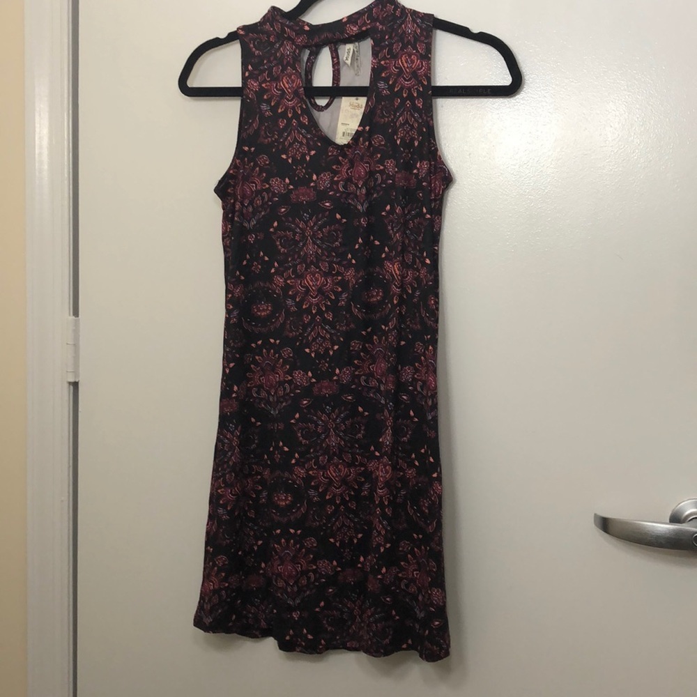 Black & pink flowers dress.